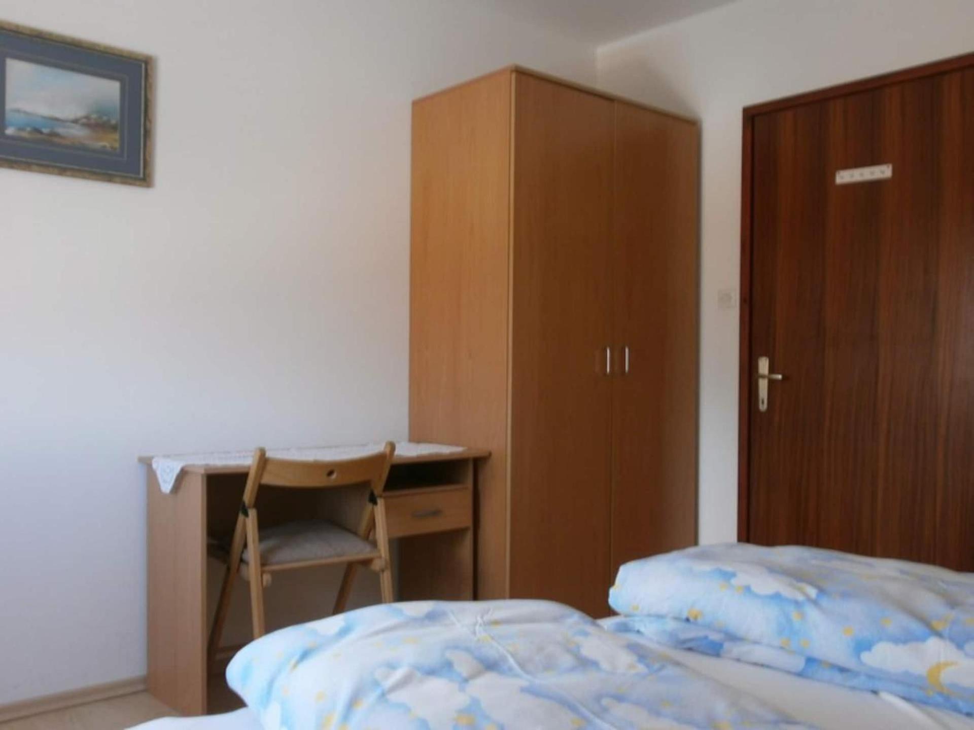 Family Apartments Viva Close To The Beach คิร์ก ภายนอก รูปภาพ